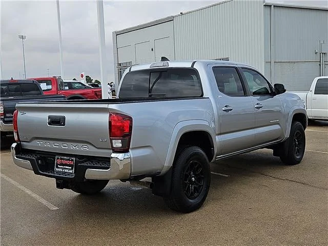 Used 2022 Celestial Silver Metallic Toyota SR5 V6 4x2 Double Cab 5 ft. box 127.4 in. WB image 3
