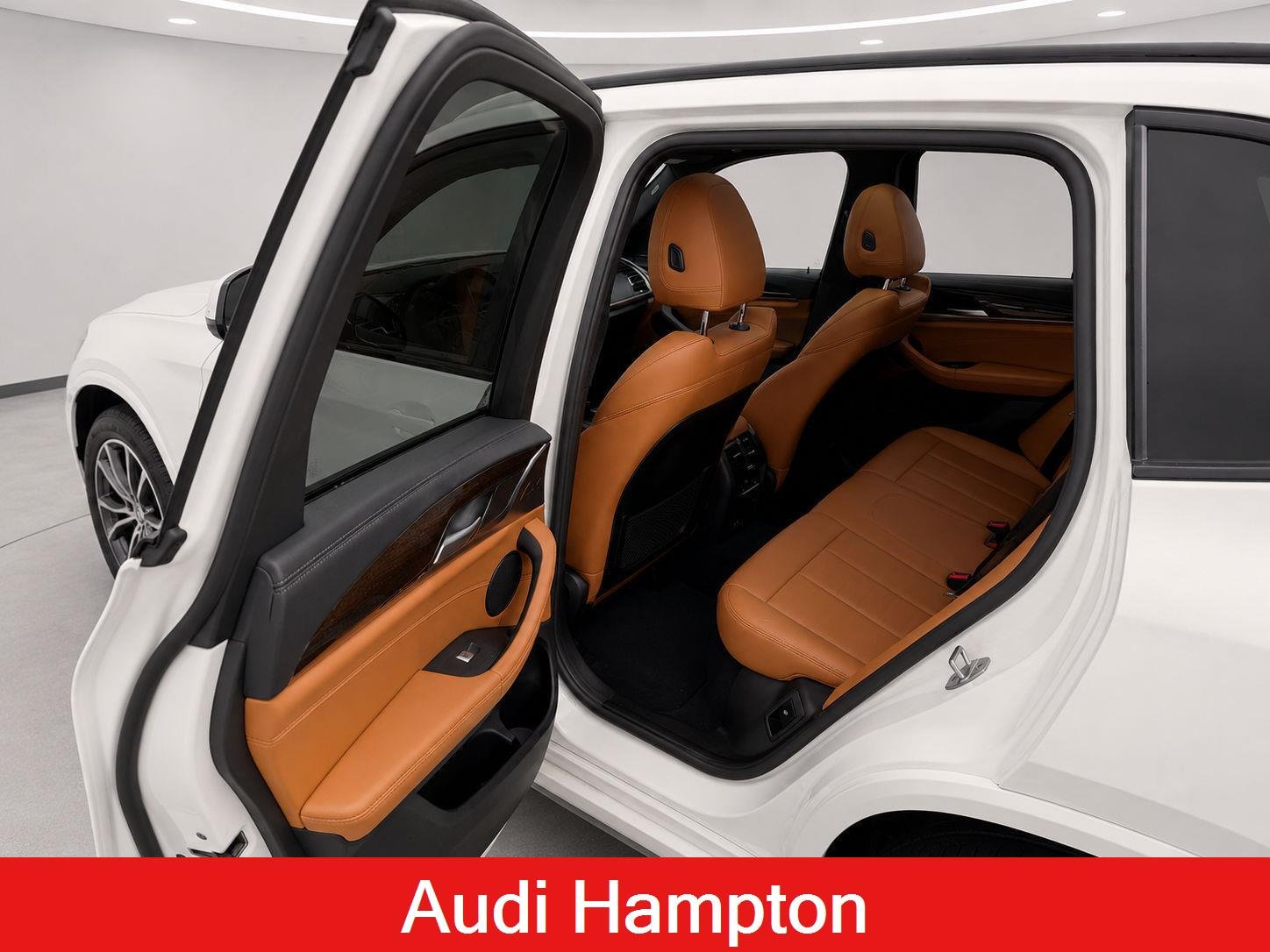 Used 2022 Alpine White BMW M40i image 10
