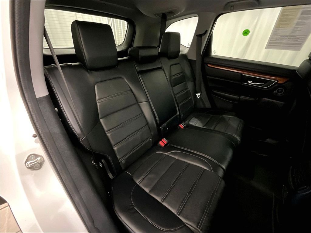 Used 2018 White Diamond Pearl Honda EX-L image 16