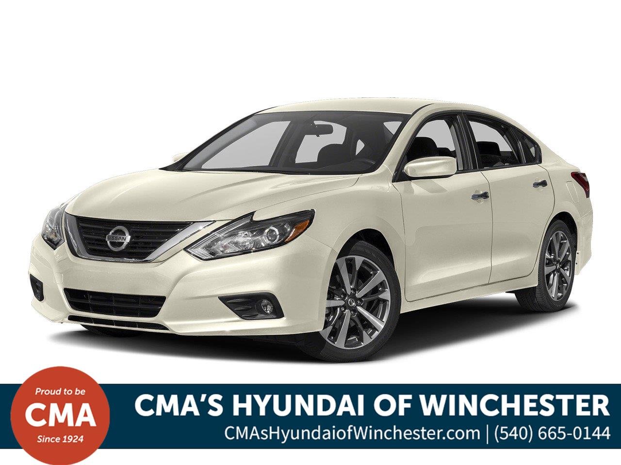 Used 2017 Pearl White Nissan 2.5 SR image 1