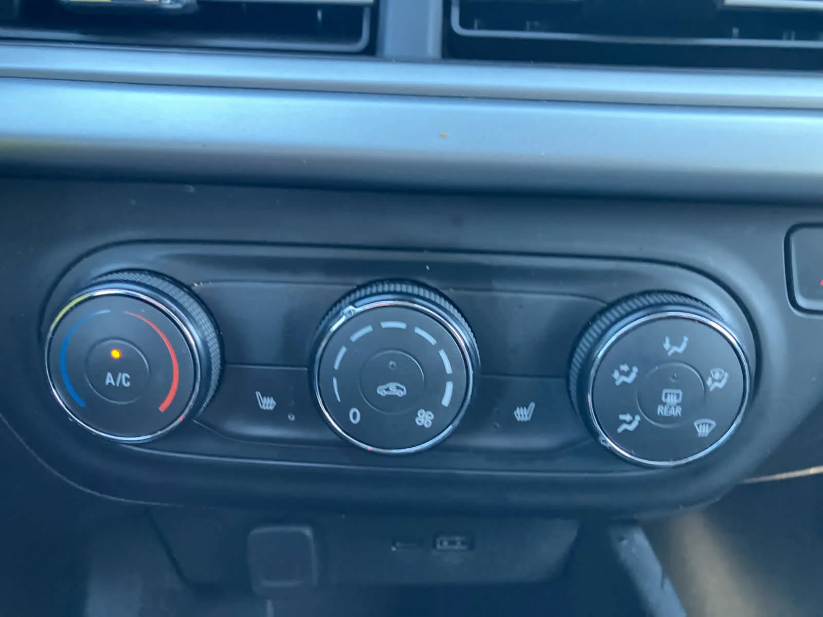 Used 2025 Sterling Gray Metallic Chevrolet LS image 22