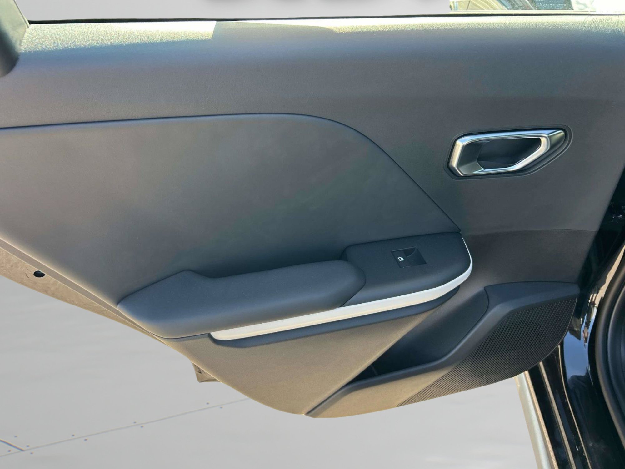 New 2027 Aurora Black Pearl Kia GT-Line image 13