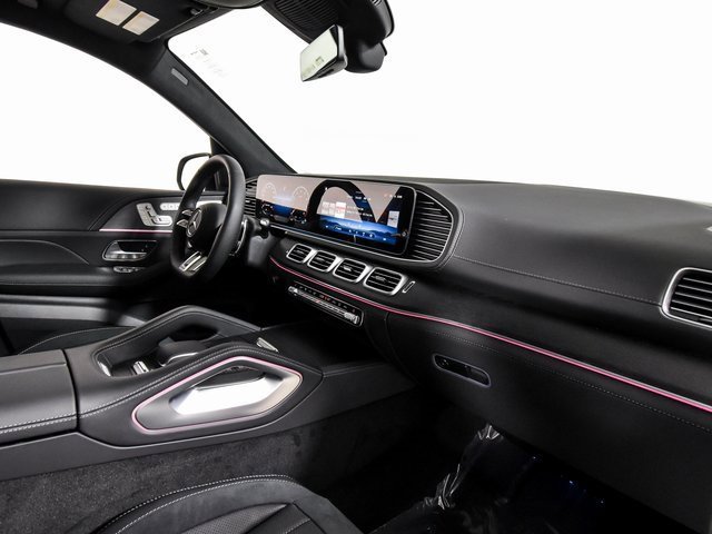 2025 Mercedes-Benz GLS AMG GLS 63 - Photo 93
