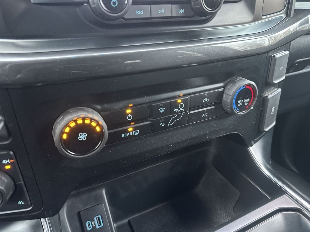 Used 2023 White Ford XL image 19