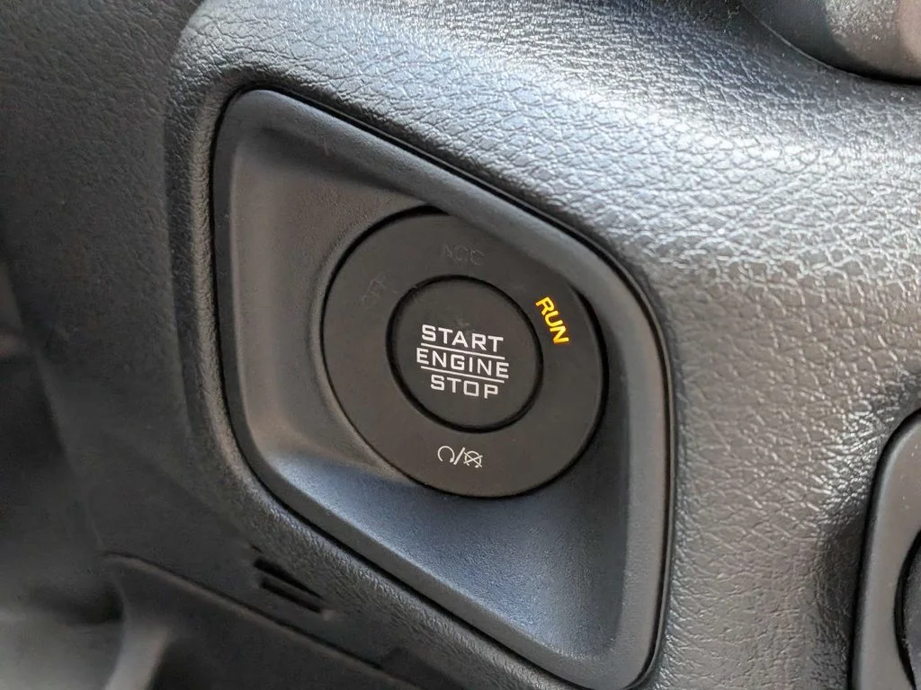 2026 Jeep Wrangler 4-Door Willys - Photo 29
