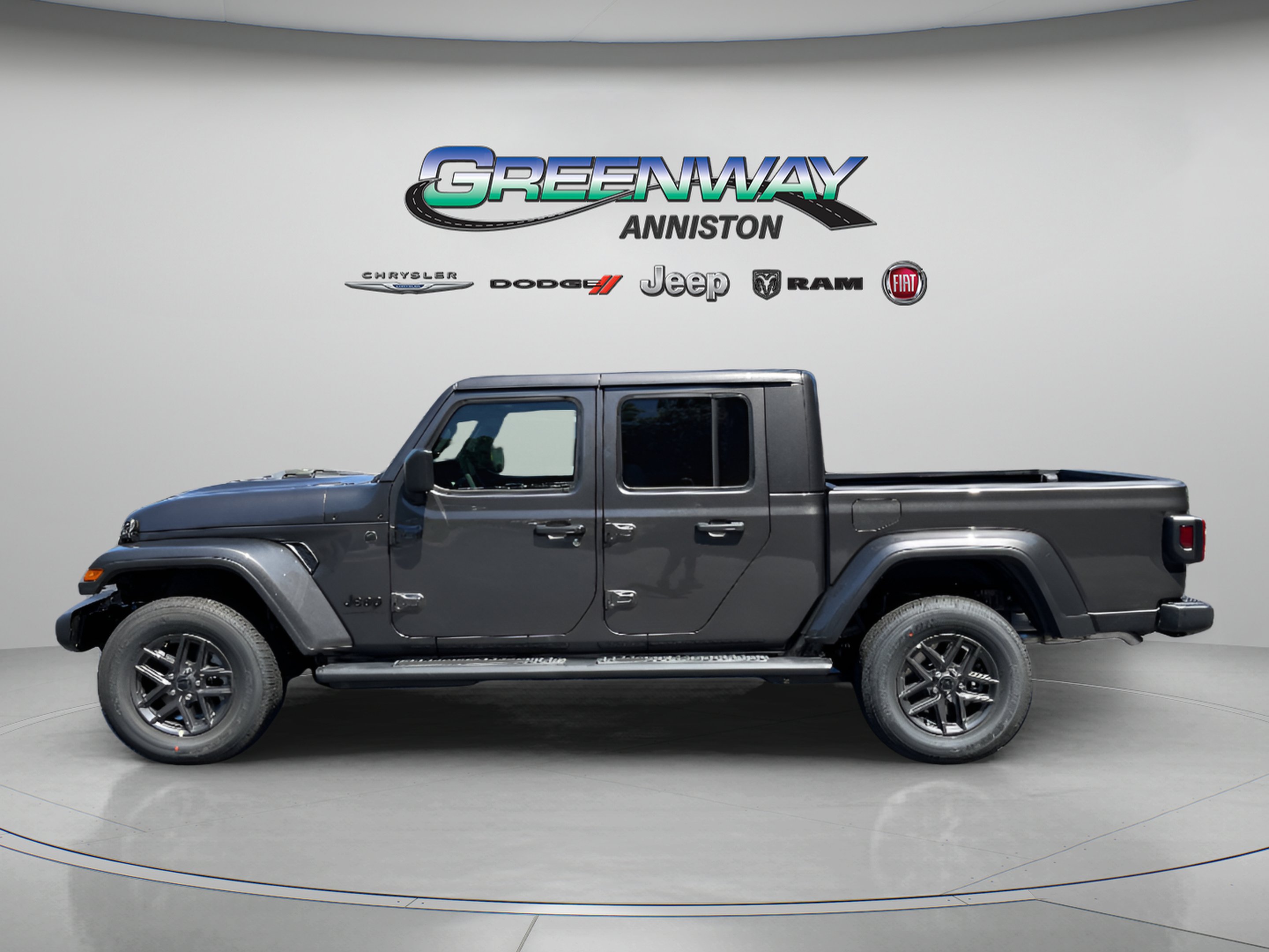 New 2026 Granite Crystal Metallic Clearcoat Jeep Sport S image 4