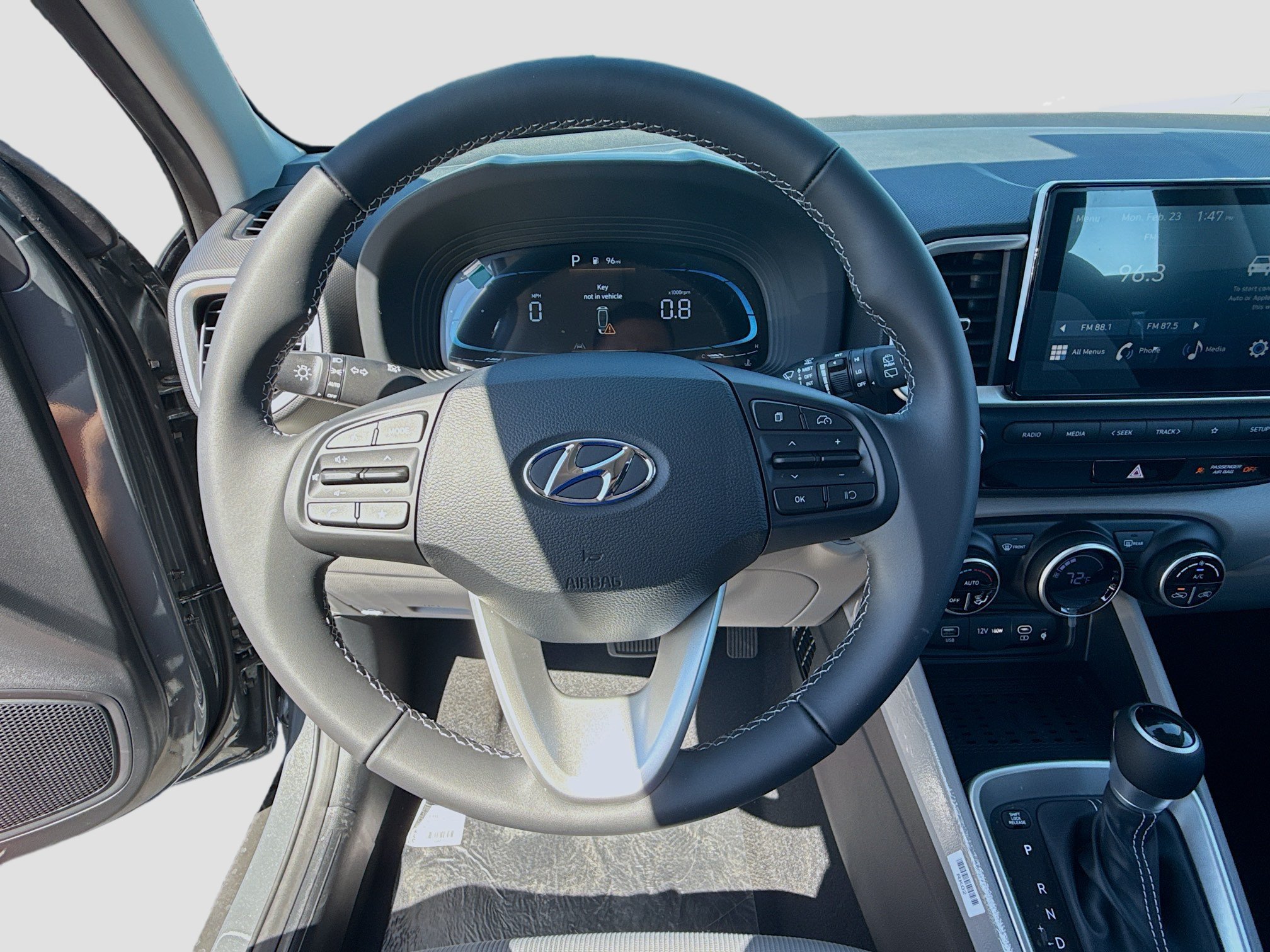 New 2026 Ecotronic Gray Hyundai SEL image 32