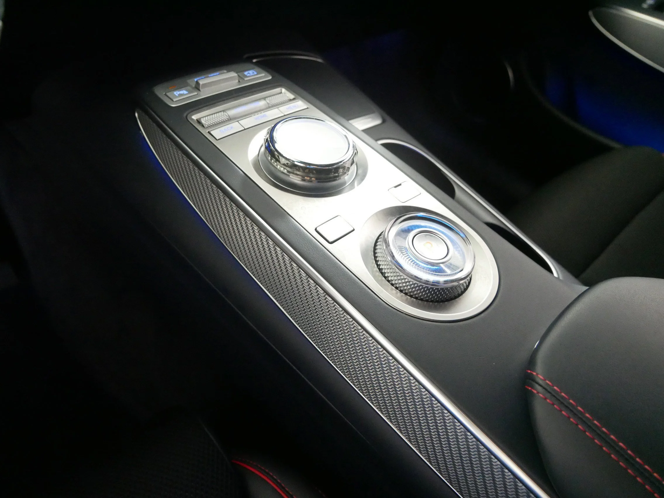 2024 GENESIS GV70 Sport - Photo 24