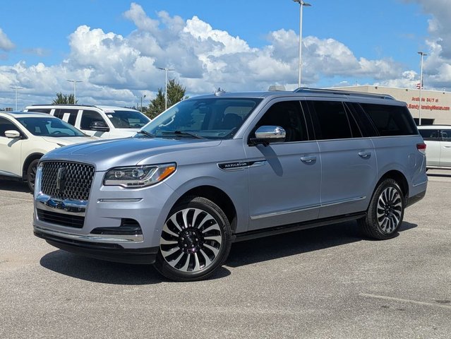 2023 Lincoln Navigator L Black Label
