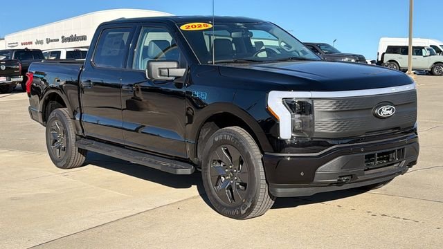 2025 Ford F-150 Lightning