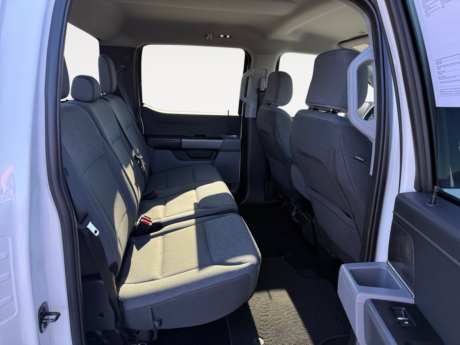 Certified Used 2025 Oxford White Ford XLT image 18