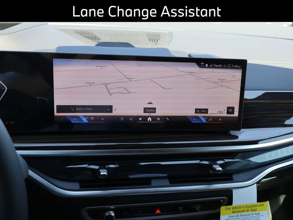 New 2026 Mineral White Metallic BMW xDrive40i image 16