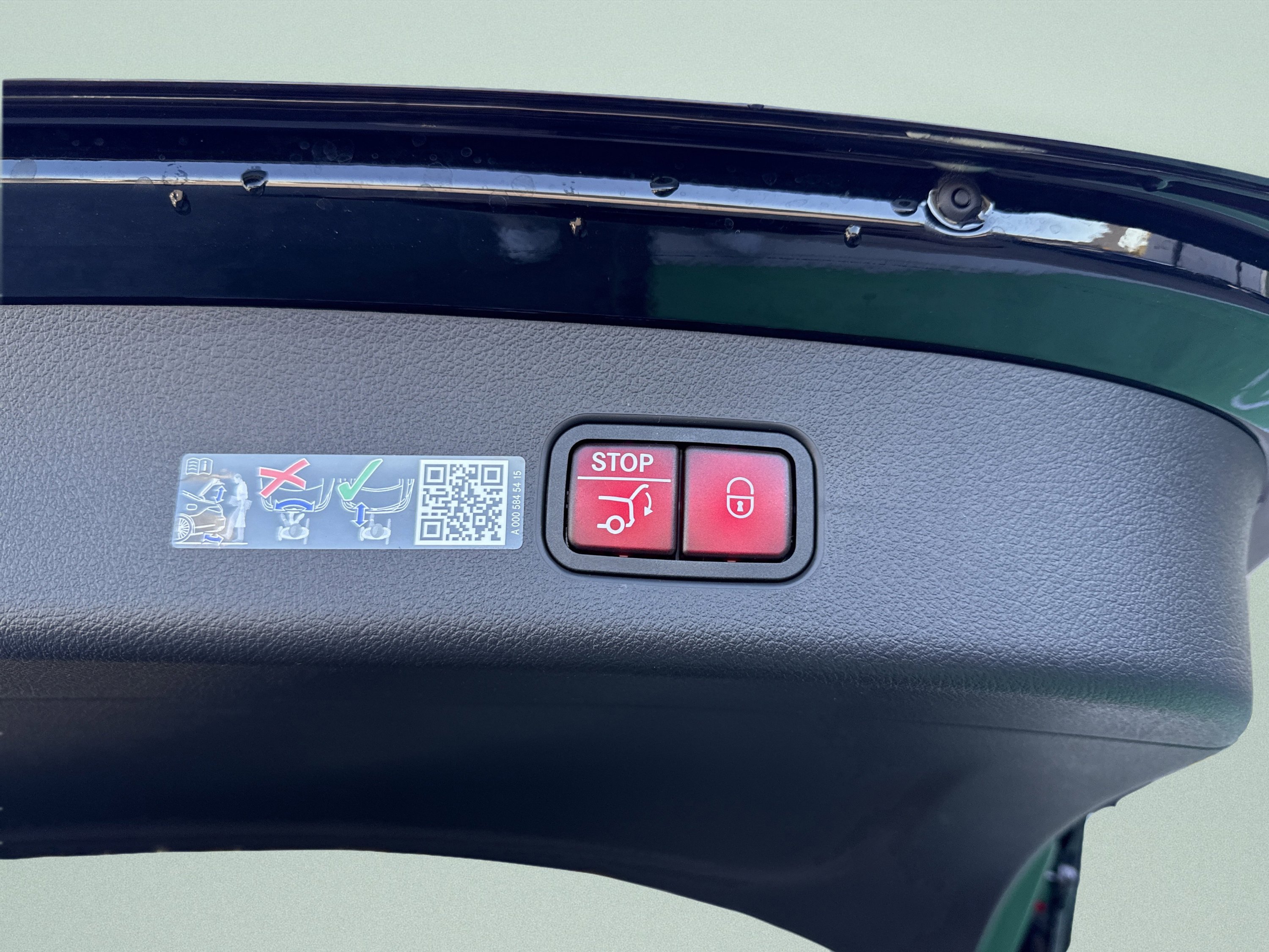 2026 Mercedes-Benz GLC Base - Photo 17