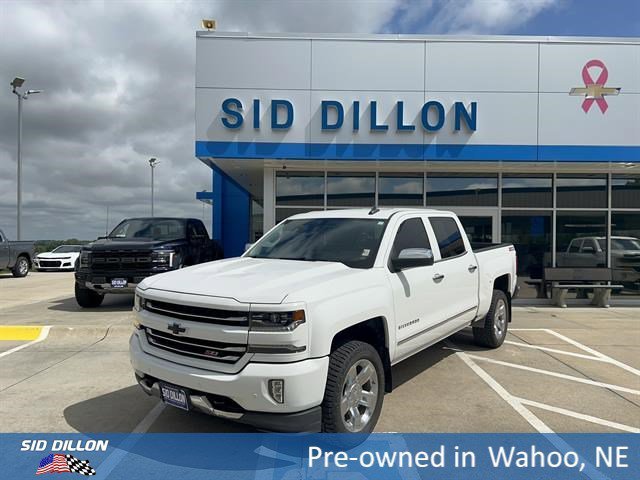 Used 2018 Summit White Chevrolet LTZ image 1