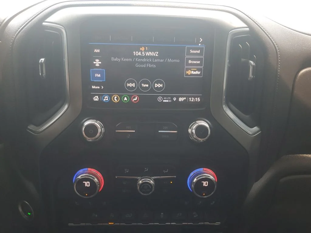 Used 2021 Black GMC Denali image 26