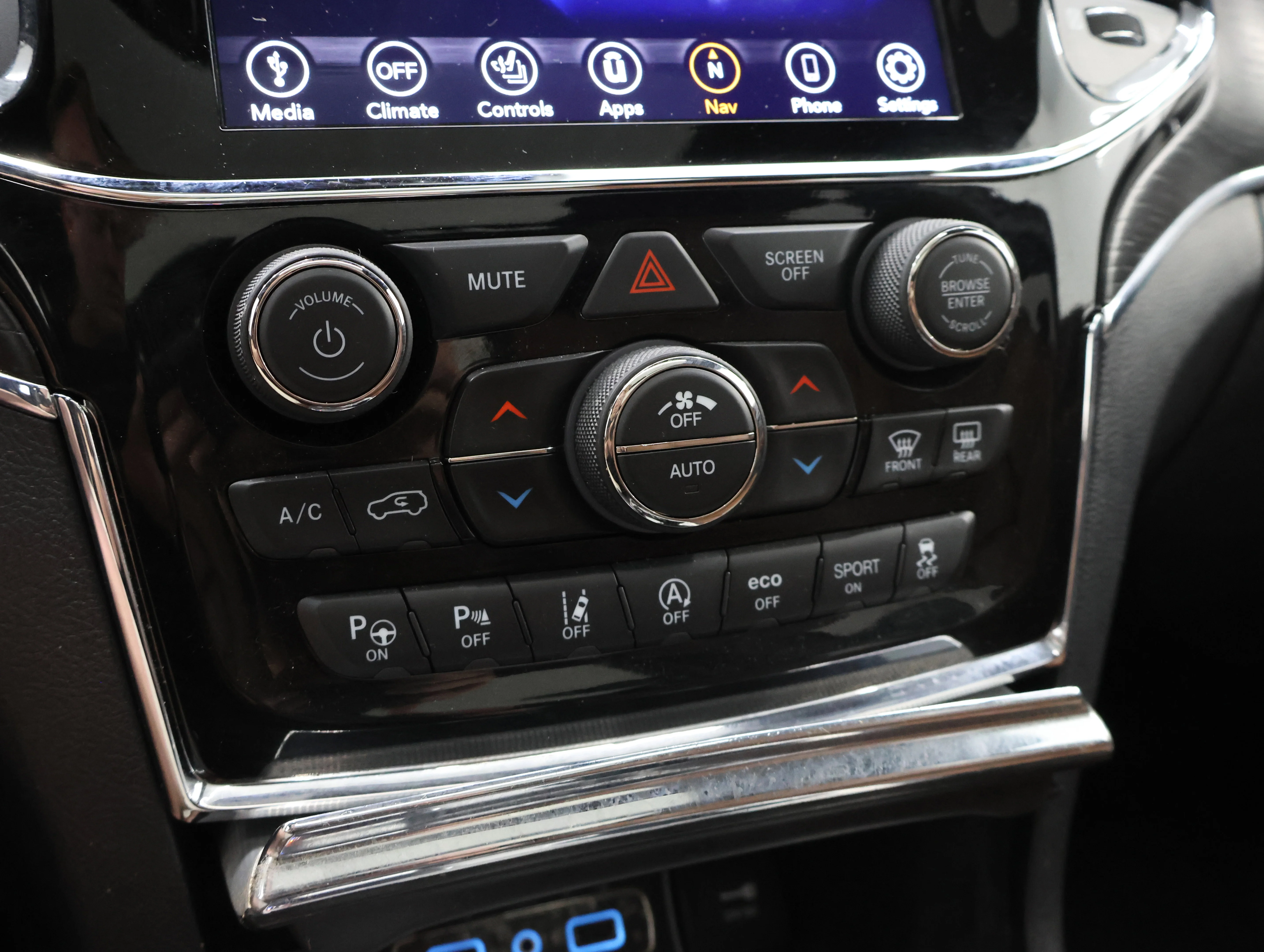 Used 2020 Bright White Clearcoat Jeep Summit image 47