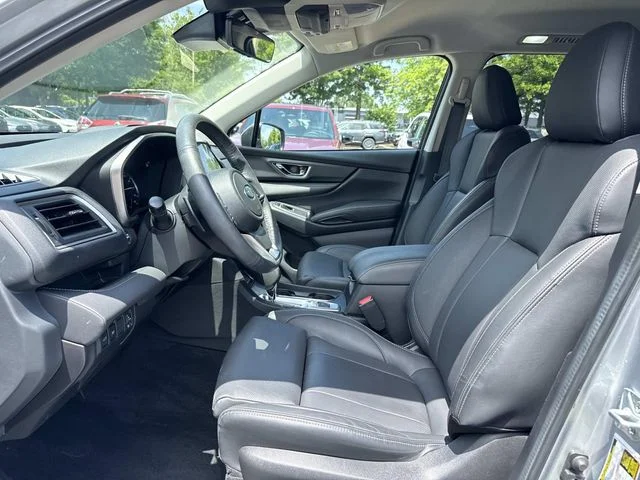 Used 2023 Silver Subaru Limited image 14