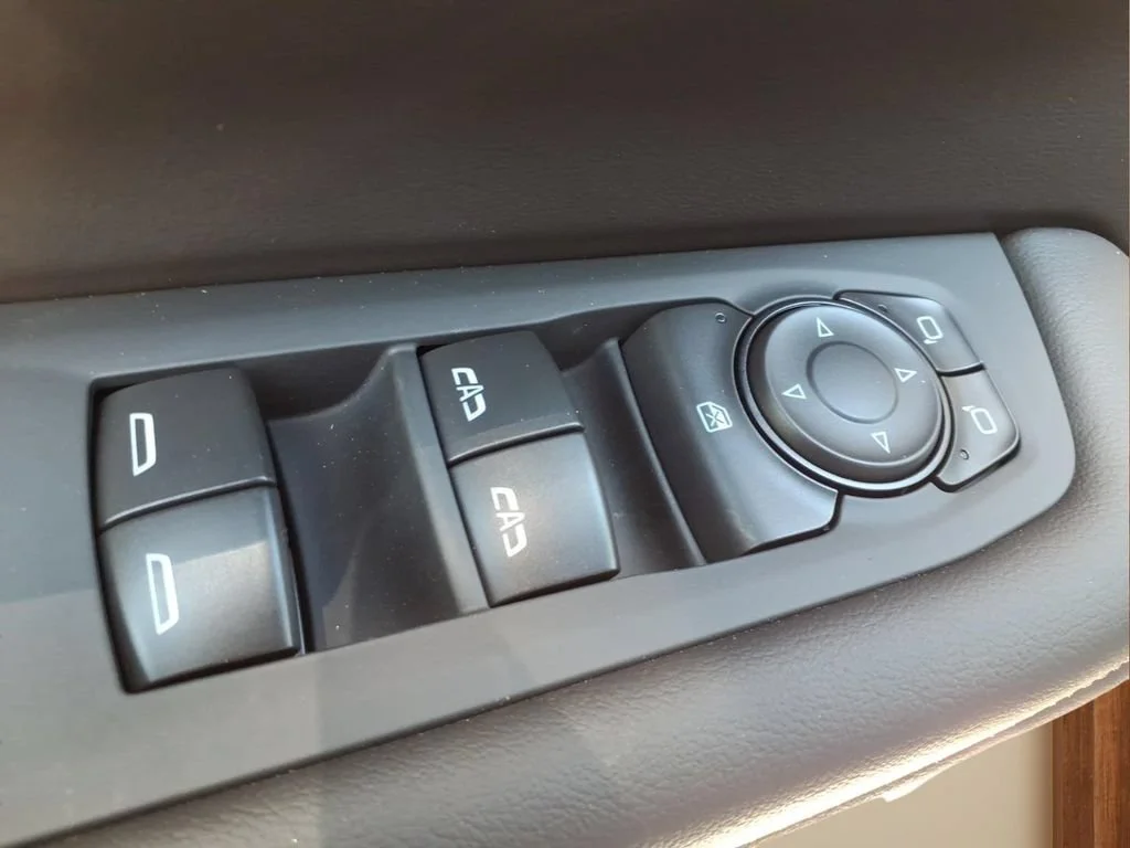 2026 Chevrolet Tahoe LS - Photo 19