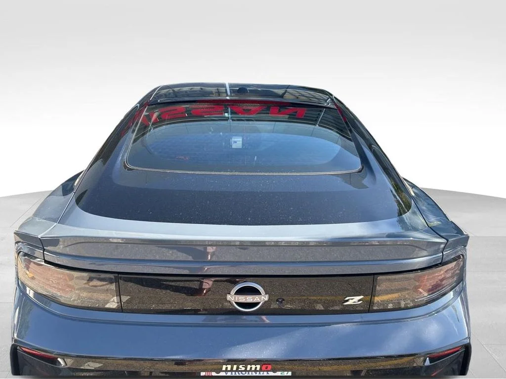 Used 2024 Gray Nissan NISMO image 3