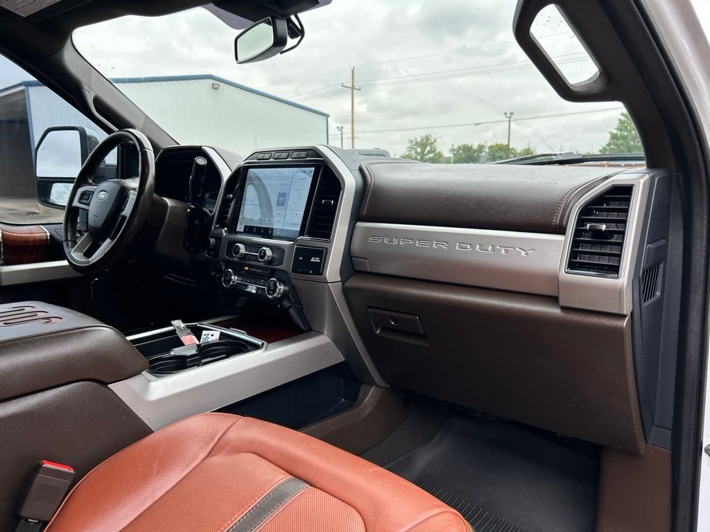 Used 2022 Oxford White Ford King Ranch image 50