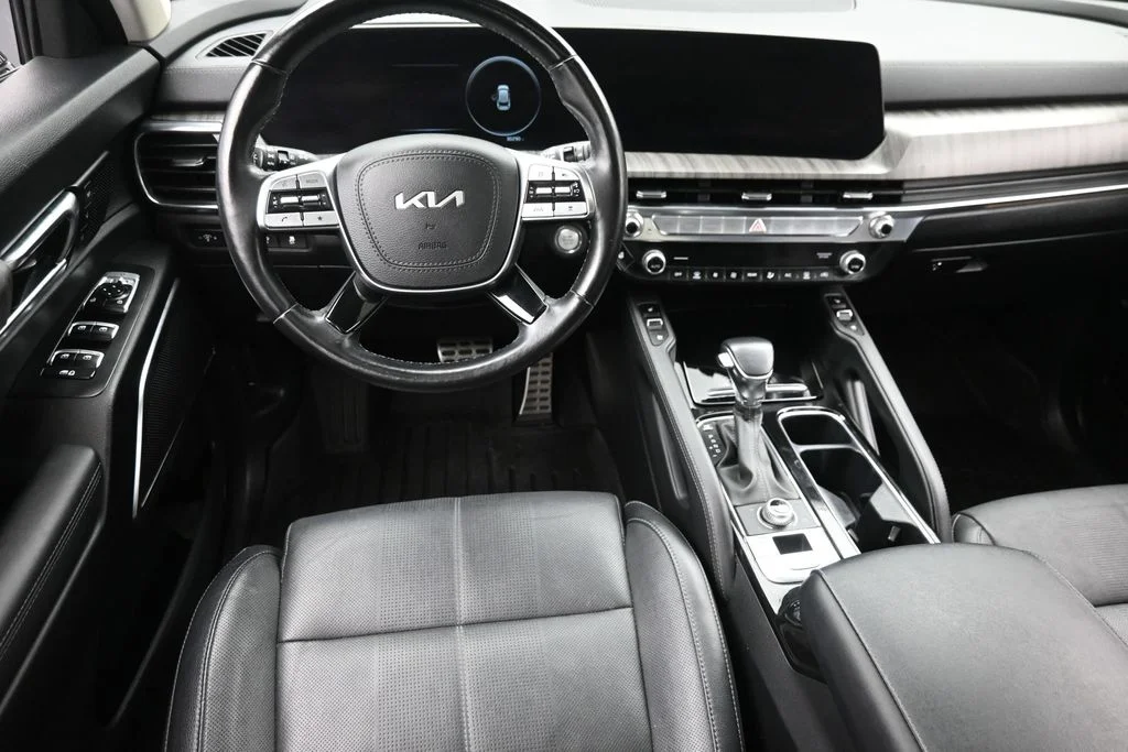 Certified Used 2023 Black Kia SX image 15