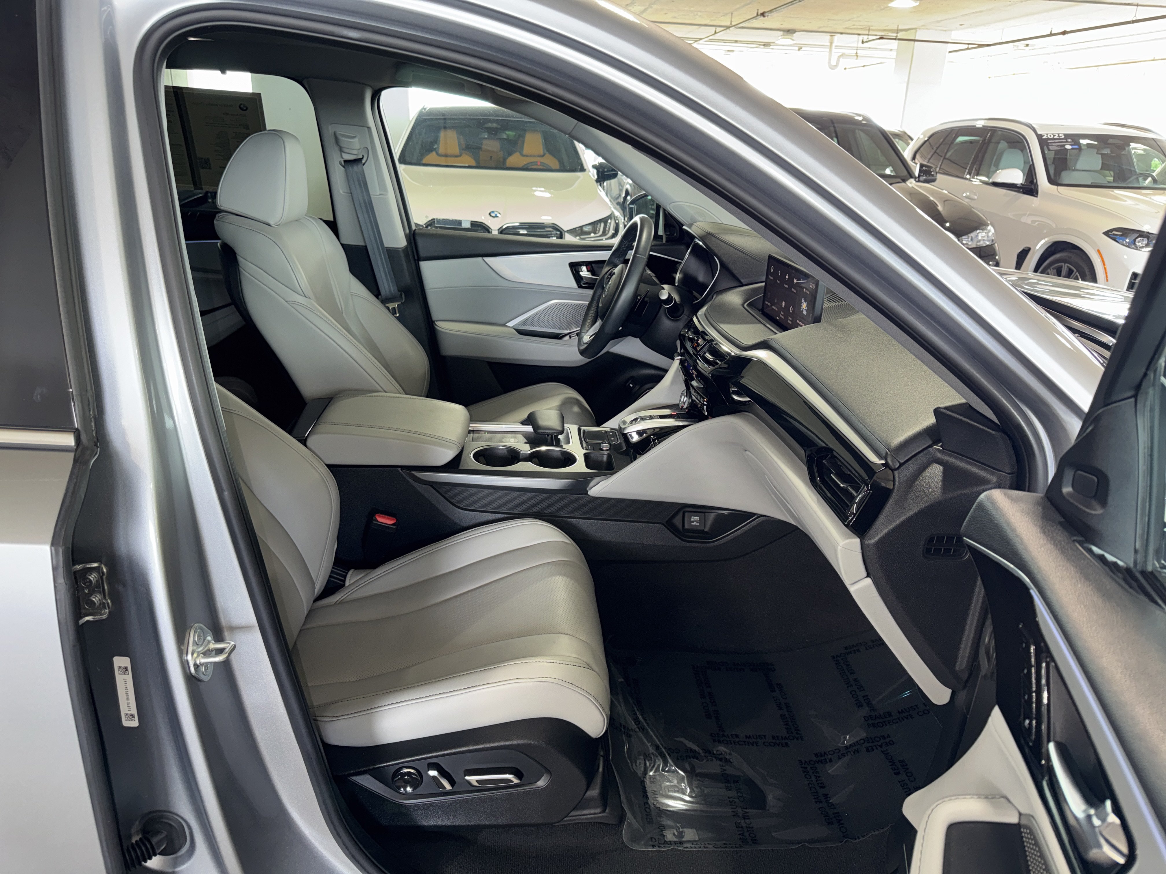 Used 2023 Lunar Silver Metallic Acura w/Technology Package image 12