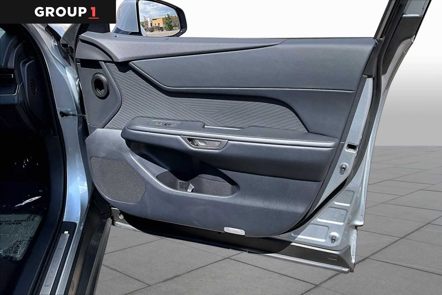 Used 2026 Iridium Lexus Premium image 21