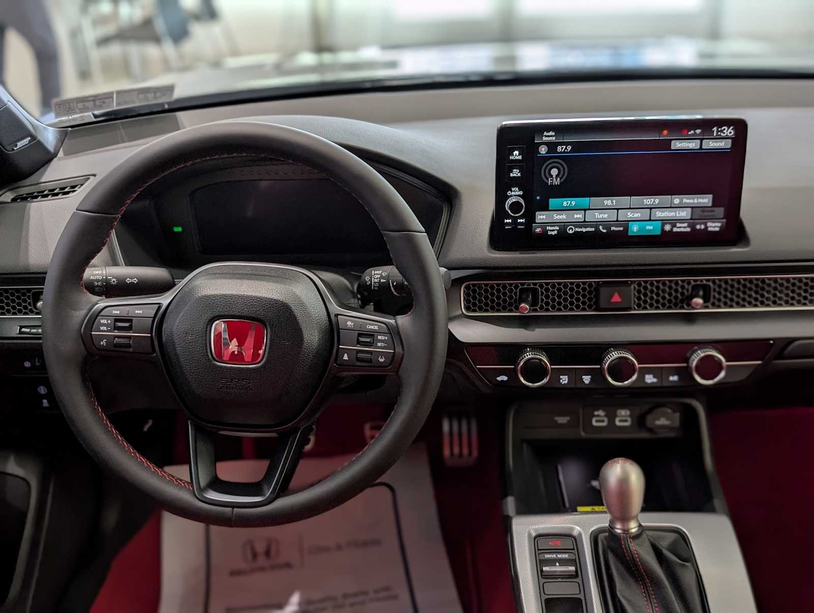 2025 Honda Civic Hatchback Type-R - Photo 4