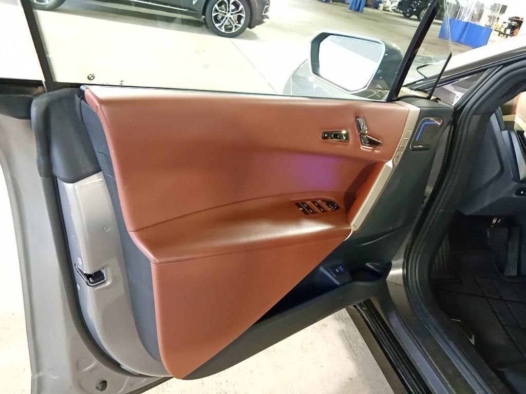 Certified Used 2023 Gray Metallic BMW M60 image 10