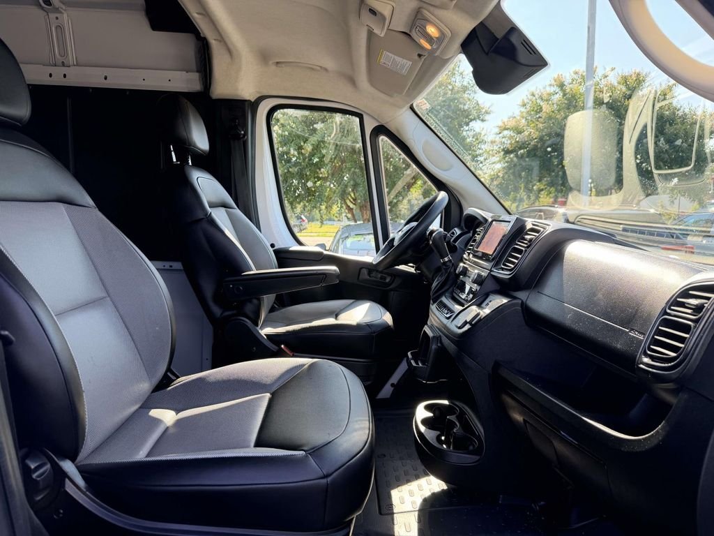 Used 2023 White Ram High Roof image 9
