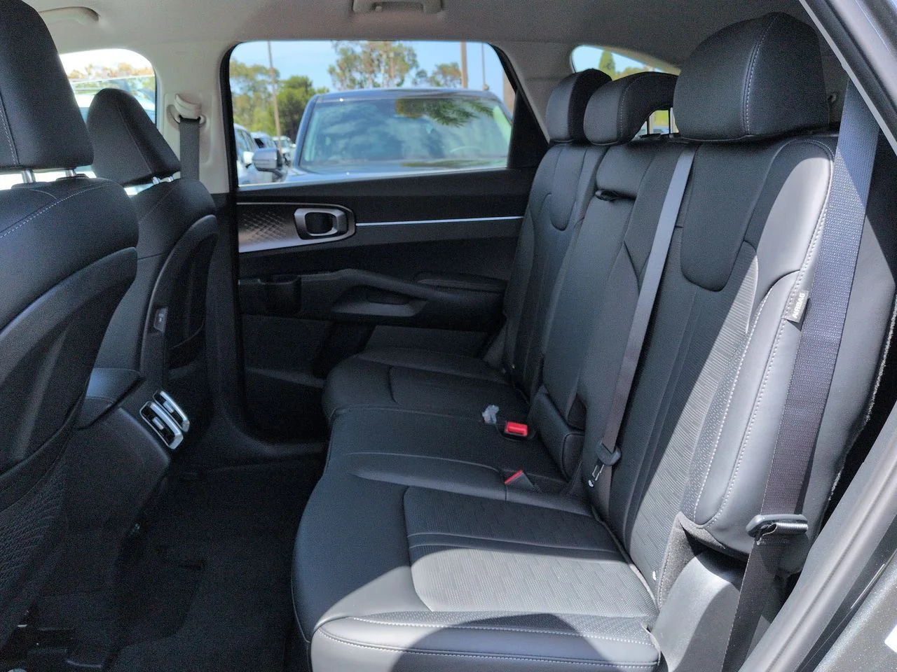 New 2026 Interstellar Gray Kia EX image 26
