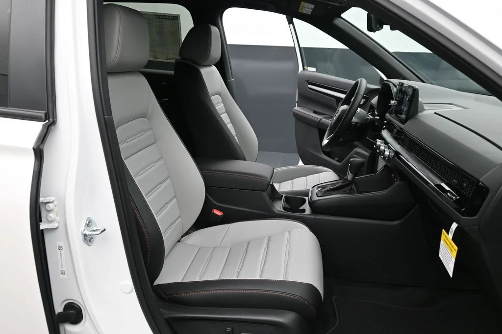 New 2026 Platinum White Pearl Honda Sport Touring image 9