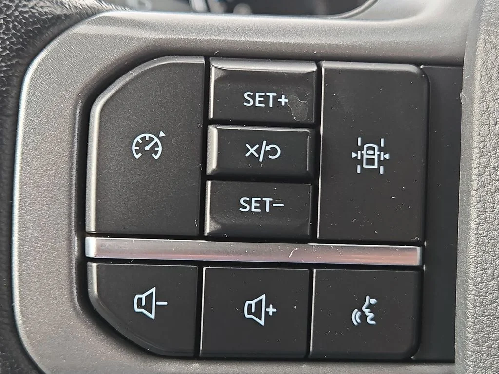 Used 2021 Oxford White Ford XLT image 51