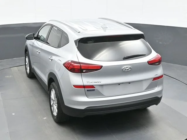 Used 2019 Silver Hyundai Value image 10