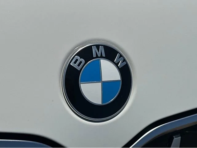 Used 2023 White BMW xDrive28i image 34
