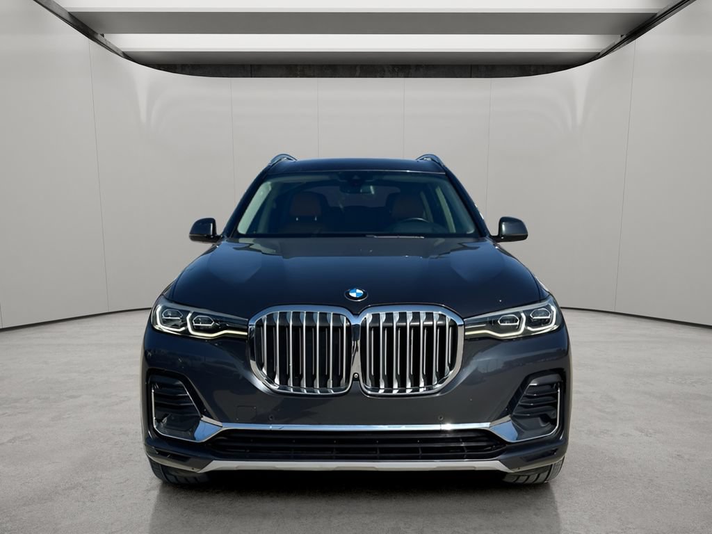 Used 2019 Dark Graphite Metallic BMW xDrive40i image 10