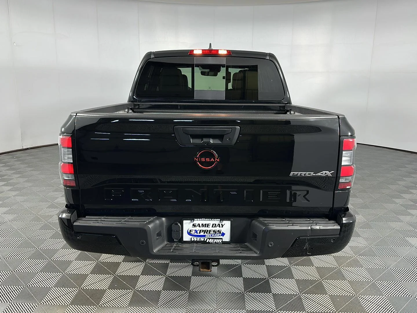Used 2023 Super Black Nissan PRO-4X image 11