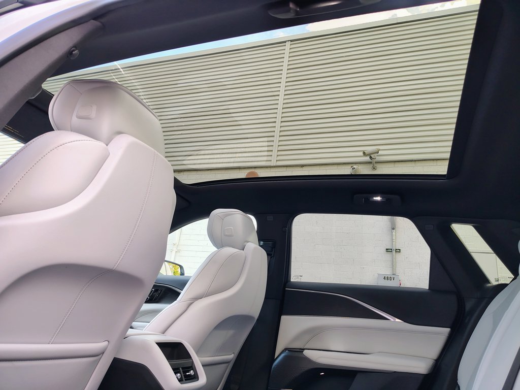 Used 2024 Crystal White Tricoat Cadillac Luxury 1 image 34