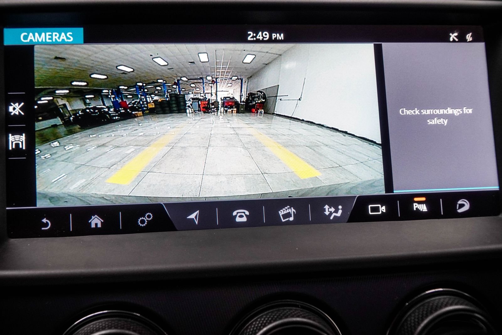 Used 2019 Black Jaguar R image 28