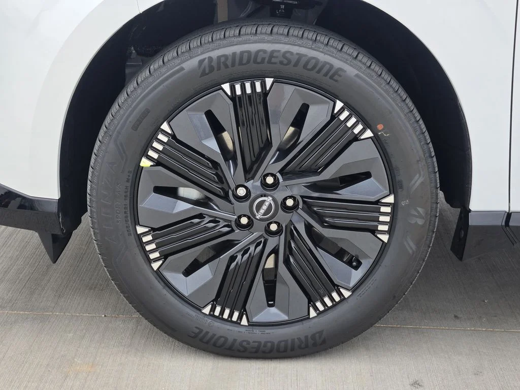 New 2026 Everest White Pearl TriCoat Nissan Platinum image 11