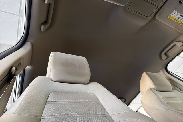 Used 2018 White Diamond Pearl Honda LX image 23