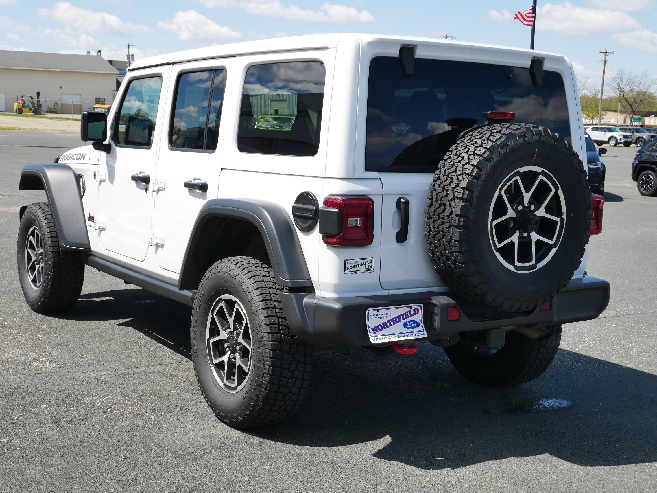 View vehicle photo 6