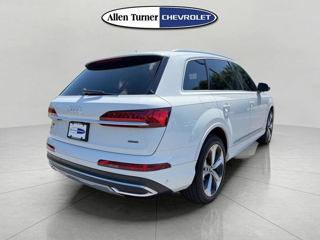 Used 2022 White Audi 55 Premium Plus image 4