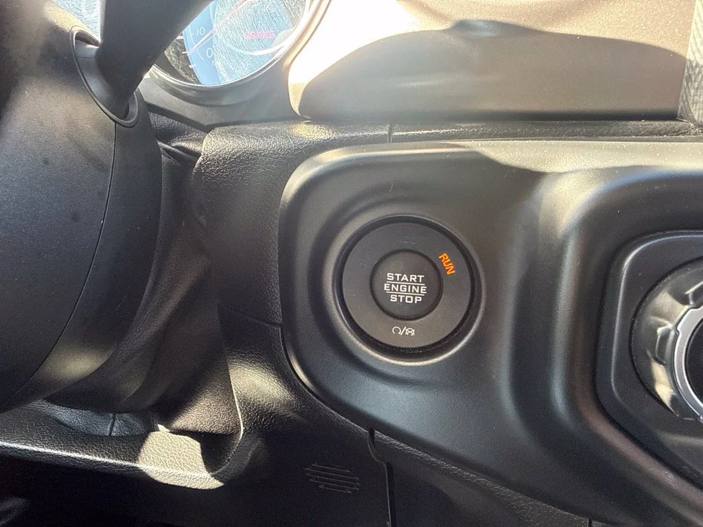 Used 2020 Yellow Jeep Unlimited Sport S image 21