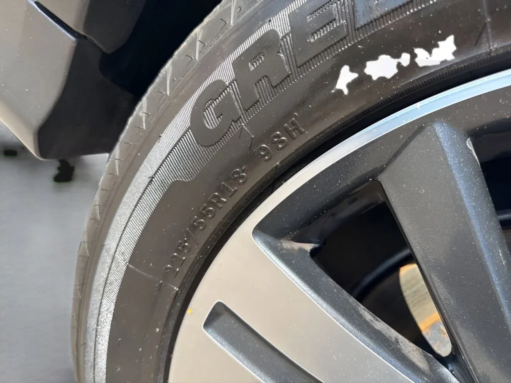 Used 2022  Mitsubishi SE image 28