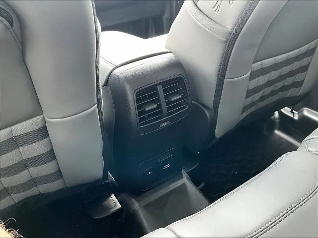 New 2025 Carbonized Gray Metallic Ford Badlands® image 48