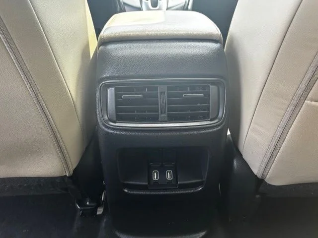 Used 2018 Beige Honda EX-L image 23