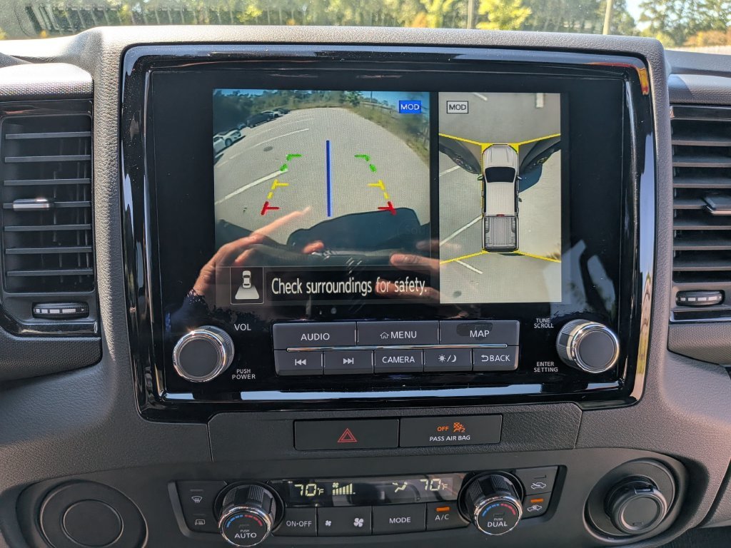 Used 2022  Nissan PRO-X image 18