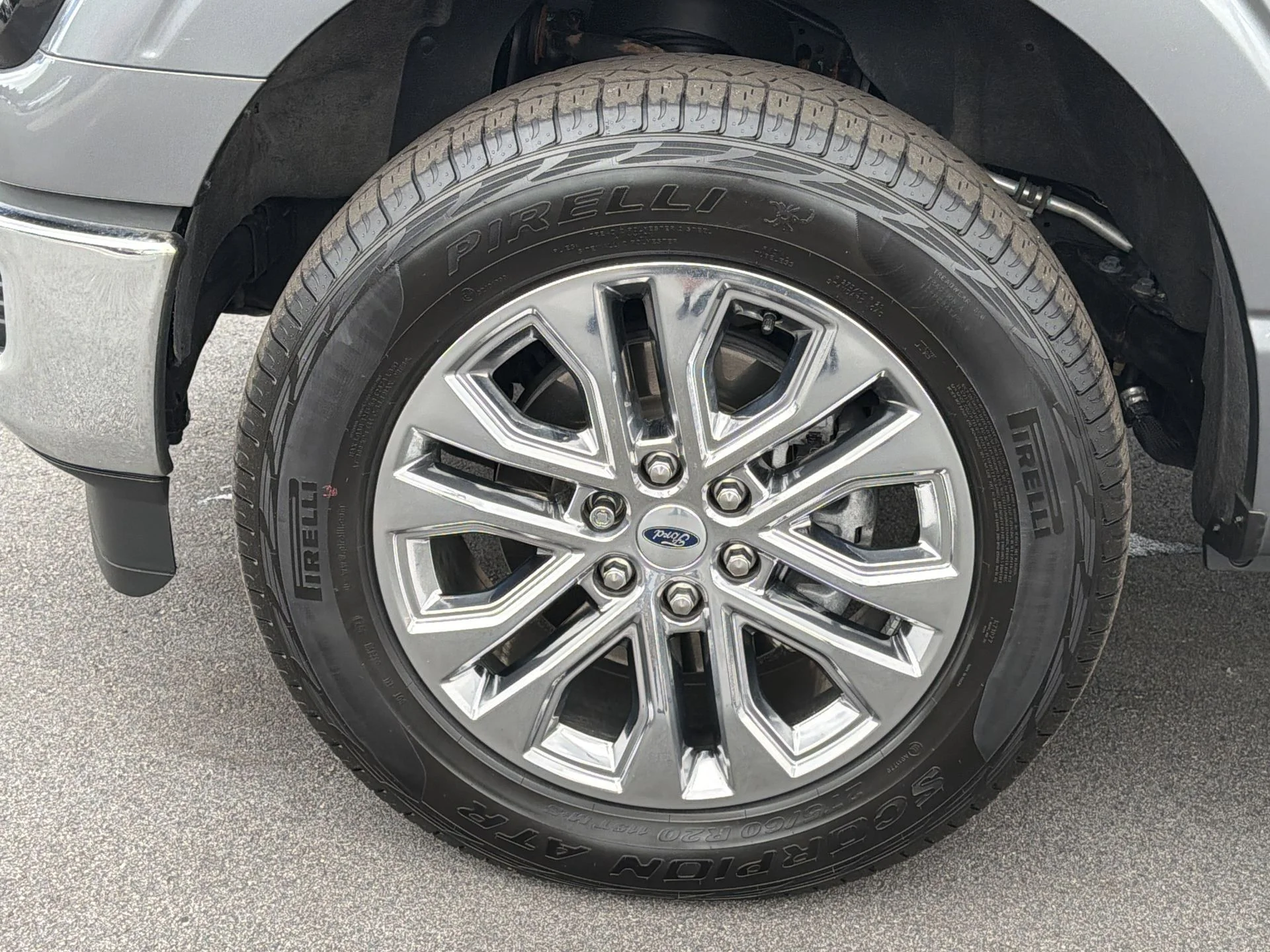 Certified Used 2024 Gray Metallic Ford XLT image 32