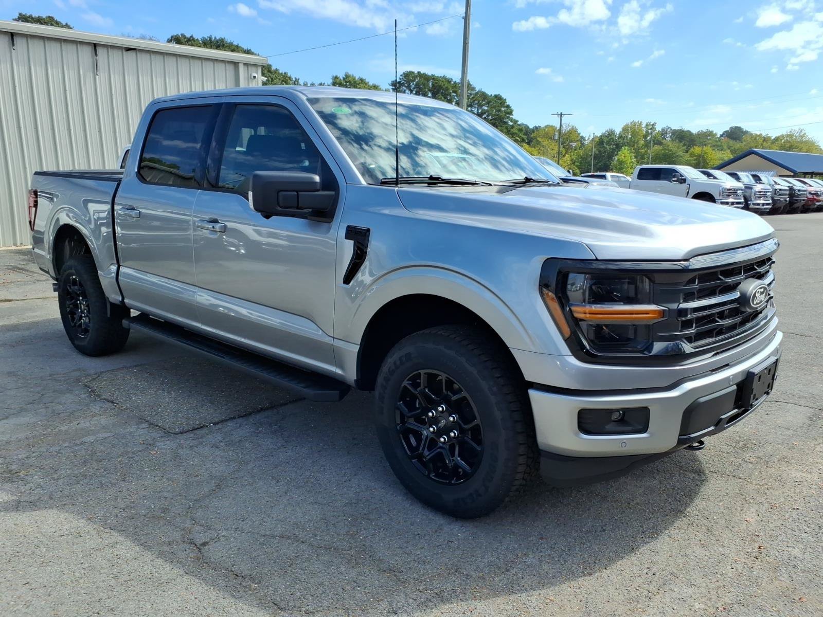 New 2026 Iconic Silver Metallic Ford XLT image 6